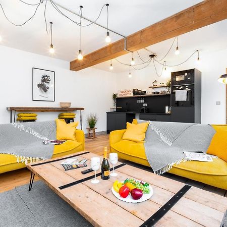 Haus Lofts - Luxury Suite - Parking - Smart Tv - Wifi Birmingham Luaran gambar