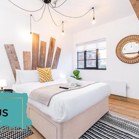Haus Lofts - Luxury Suite - Parking - Smart Tv - Wifi Birmingham Luaran gambar