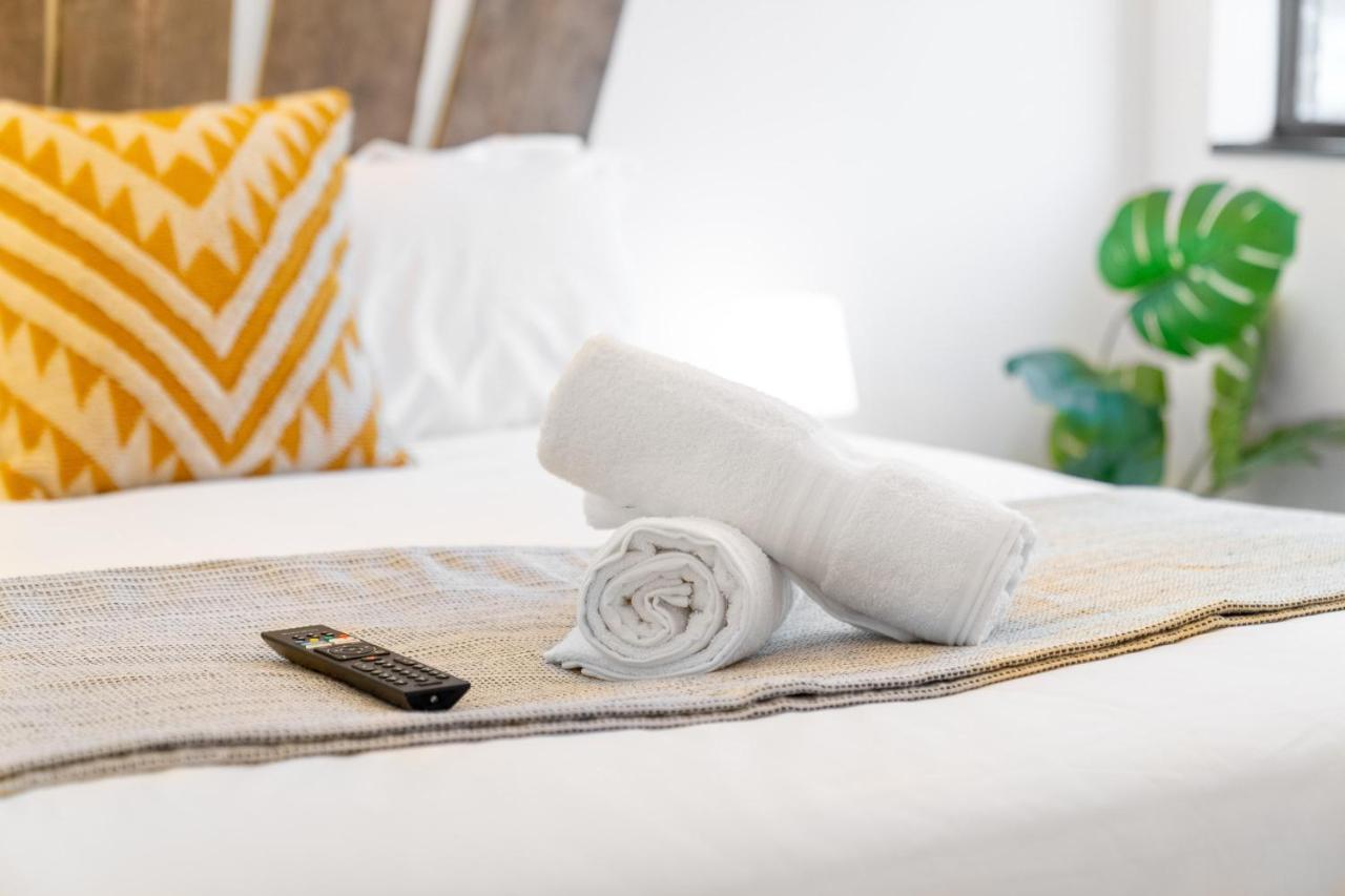 Haus Lofts - Luxury Suite - Parking - Smart Tv - Wifi Birmingham Luaran gambar