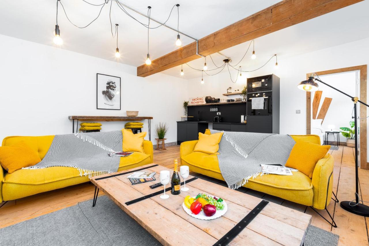 Haus Lofts - Luxury Suite - Parking - Smart Tv - Wifi Birmingham Luaran gambar