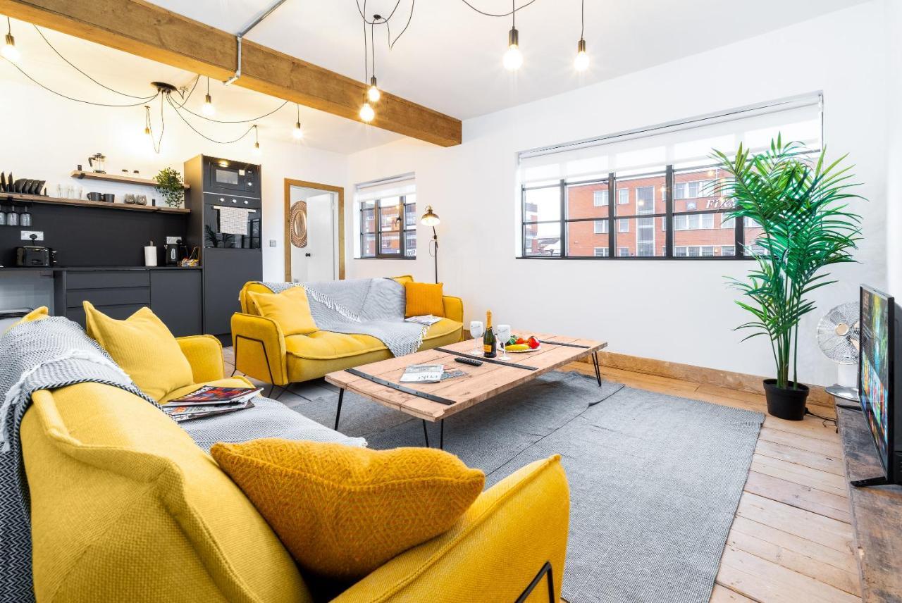 Haus Lofts - Luxury Suite - Parking - Smart Tv - Wifi Birmingham Luaran gambar